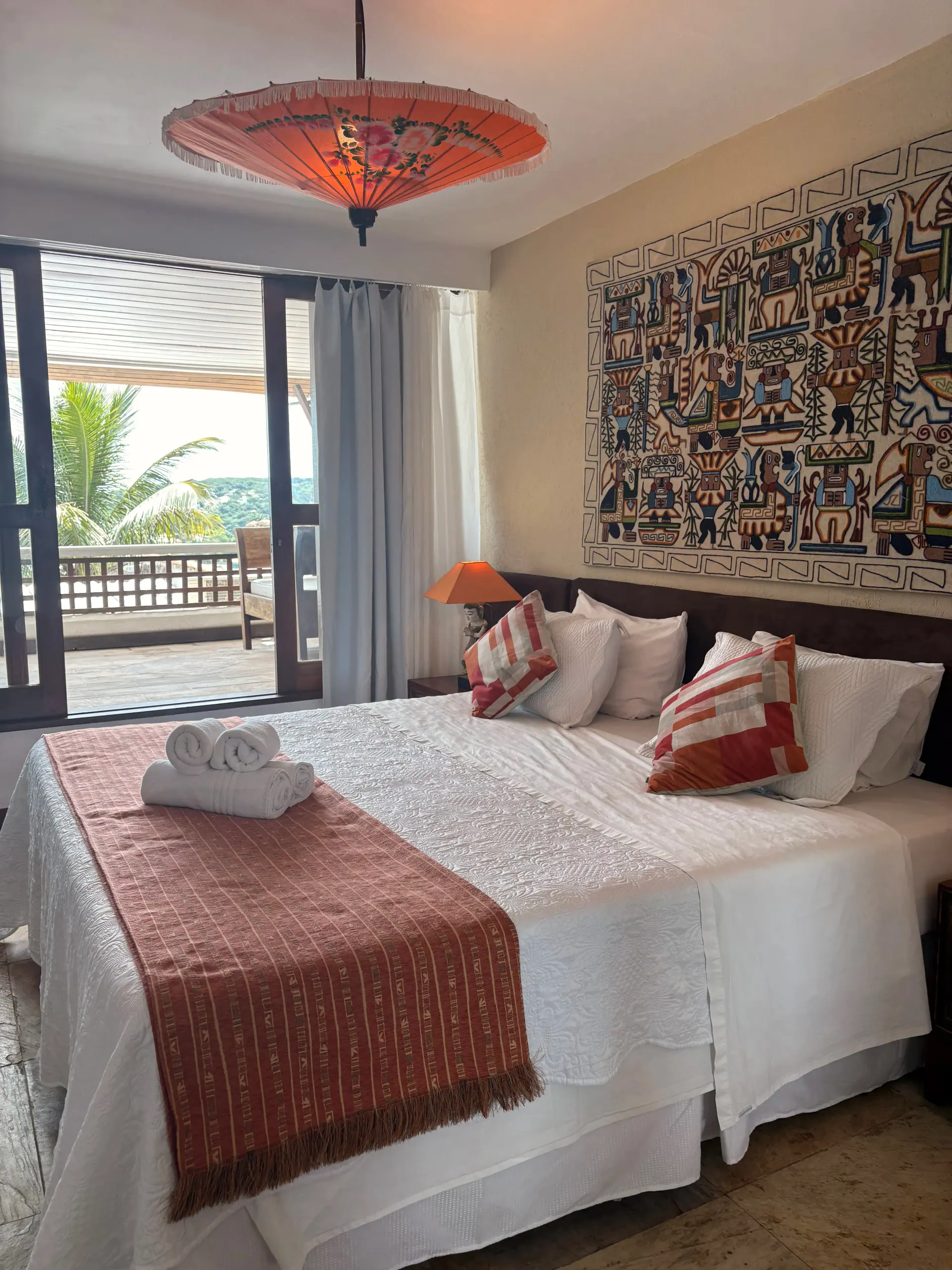 Acomodação Aquabarra House